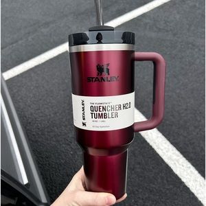 Stanley 40 oz Flowstate